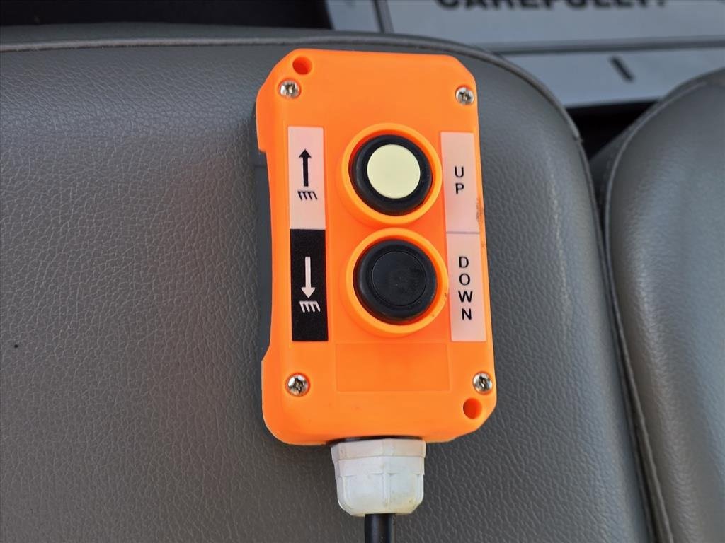 Used 2021 Ford F550 XL image 18