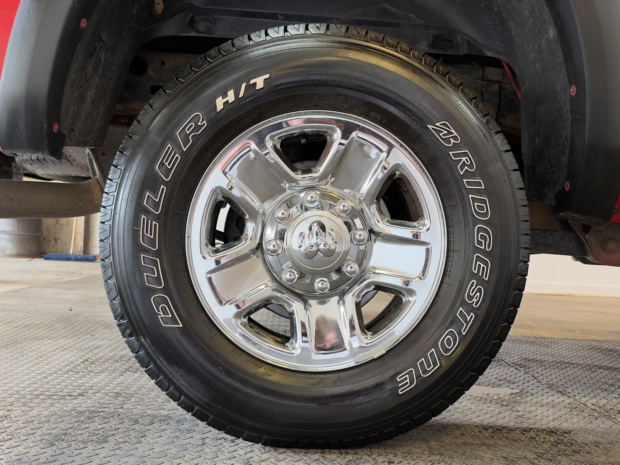 Used 2018 RAM 2500 Tradesman w/ Chrome Appearance Group AWD/4WD image 19