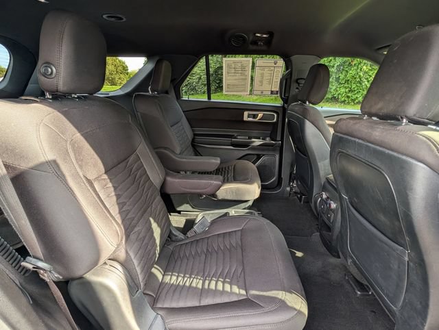 Used 2020 Ford Explorer XLT AWD/4WD image 28