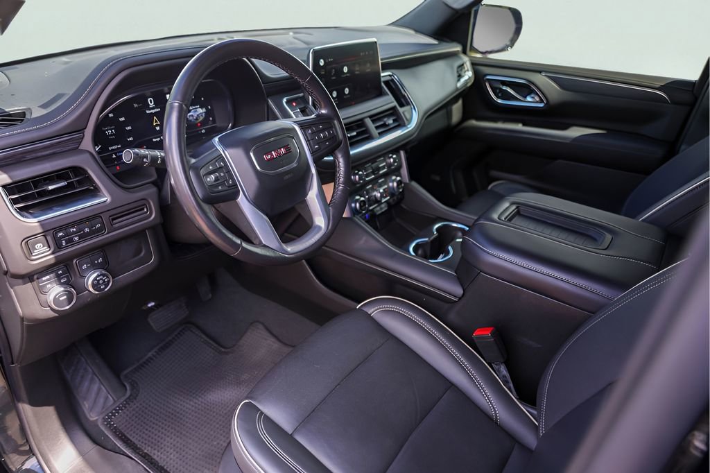 Used 2022 GMC Yukon SLT w/ SLT Premium Package AWD/4WD image 13