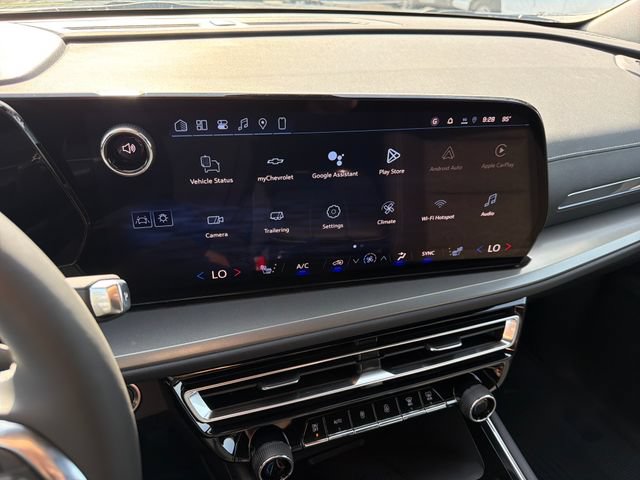 New 2026 Chevrolet Traverse LT w/ Driver Confidence Package FWD image 25