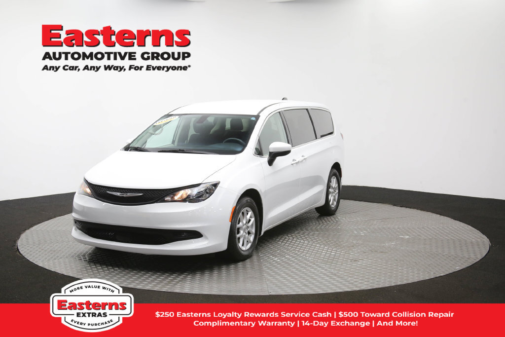 Used 2022 Chrysler Voyager LX FWD image 54