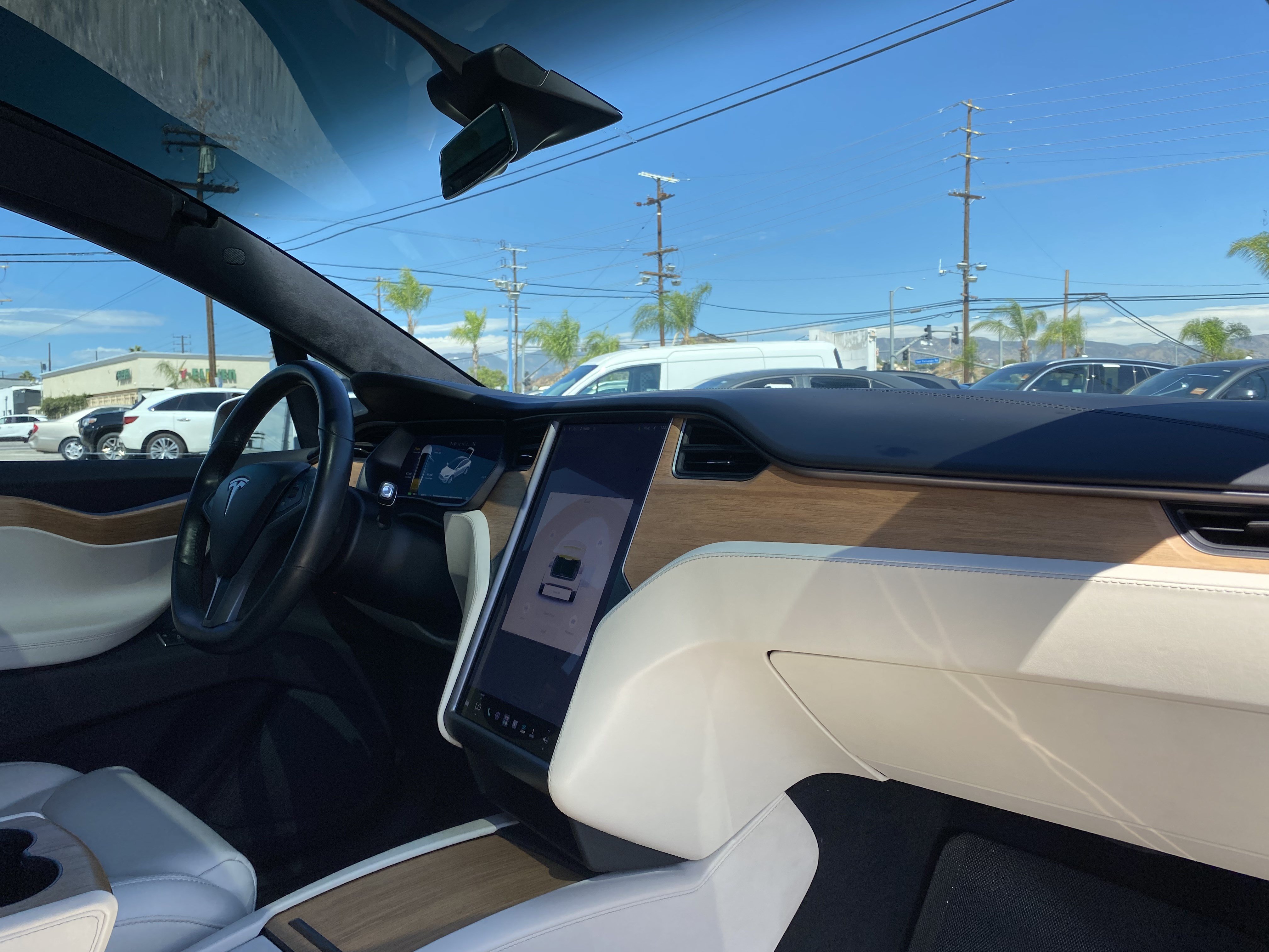 Used 2019 Tesla Model X Long Range AWD/4WD image 29