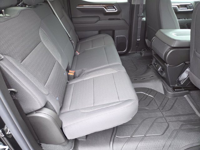 New 2026 Chevrolet Silverado 1500 LT w/ Convenience Package II AWD/4WD image 18