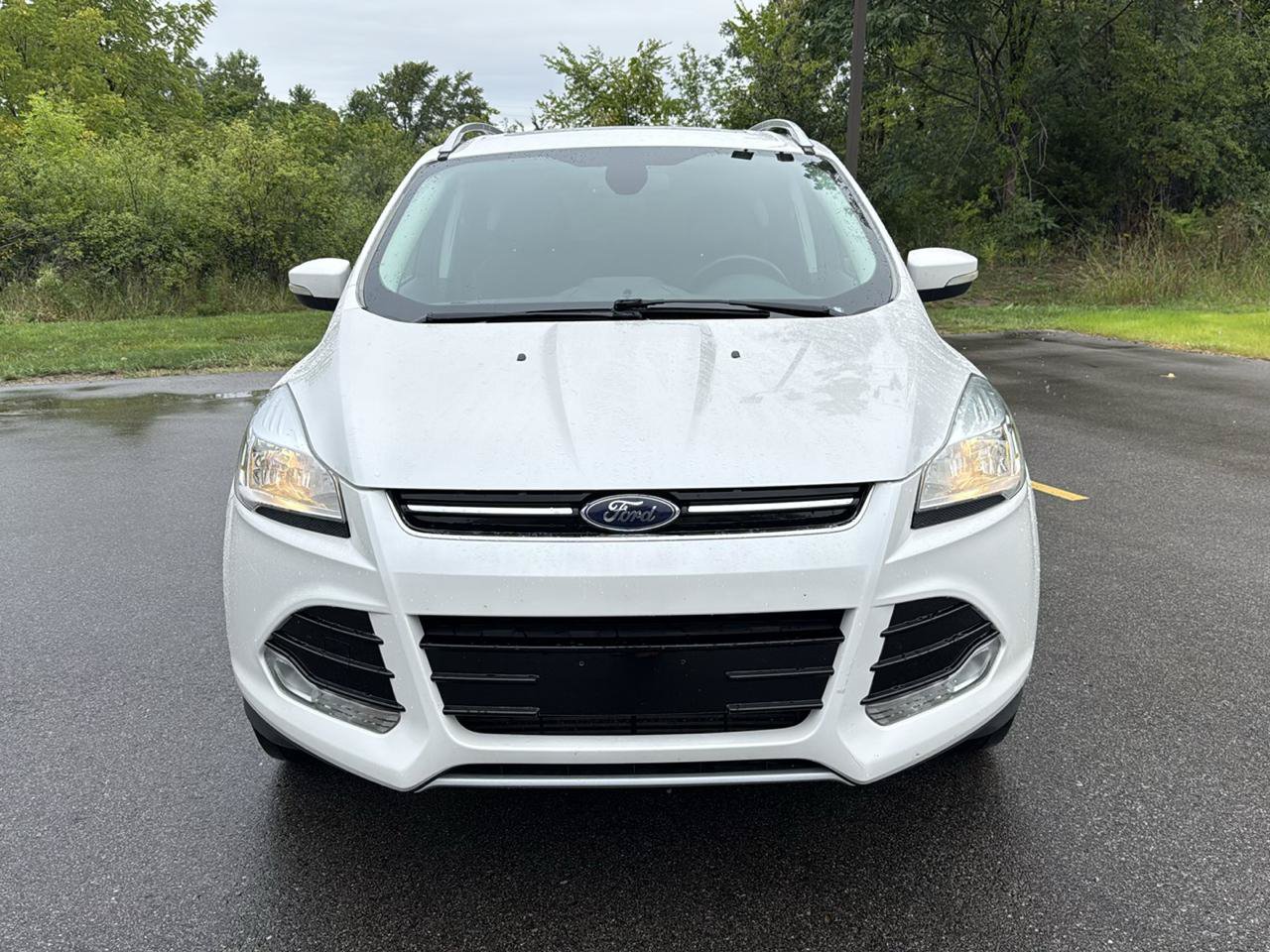Used 2014 Ford Escape Titanium AWD/4WD image 2