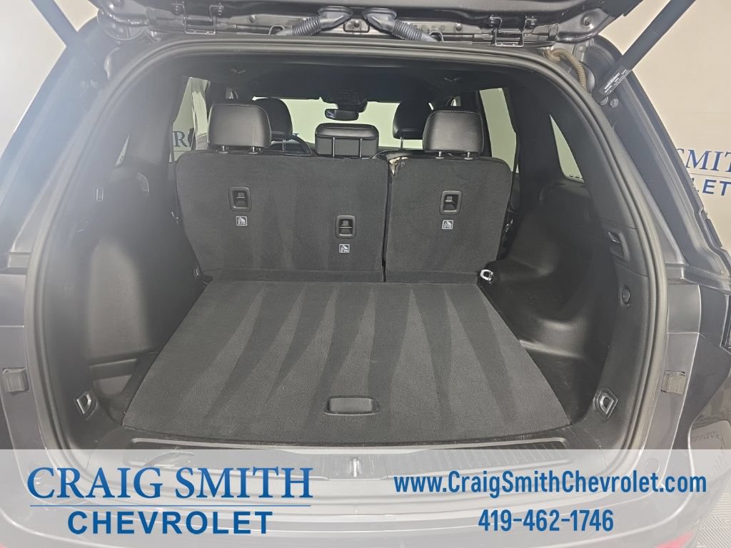 Used 2023 Jeep Grand Cherokee Altitude AWD/4WD image 13