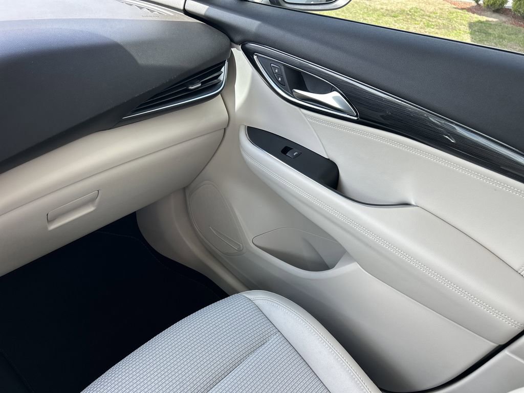 Certified 2023 Buick Envision Preferred AWD/4WD image 18