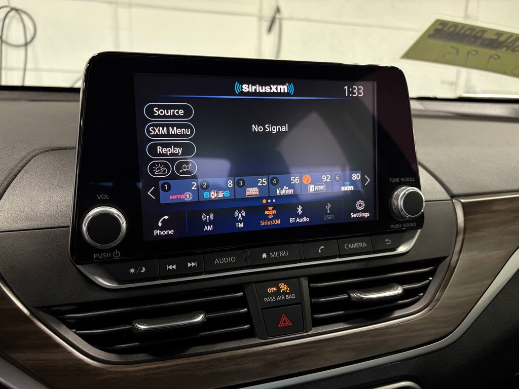 Used 2023 Nissan Altima 2.5 SV image 23