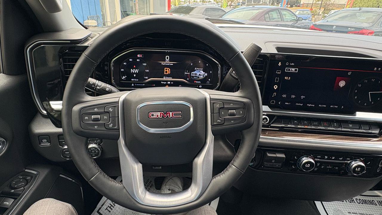 Used 2025 GMC Sierra 1500 Elevation AWD/4WD image 20