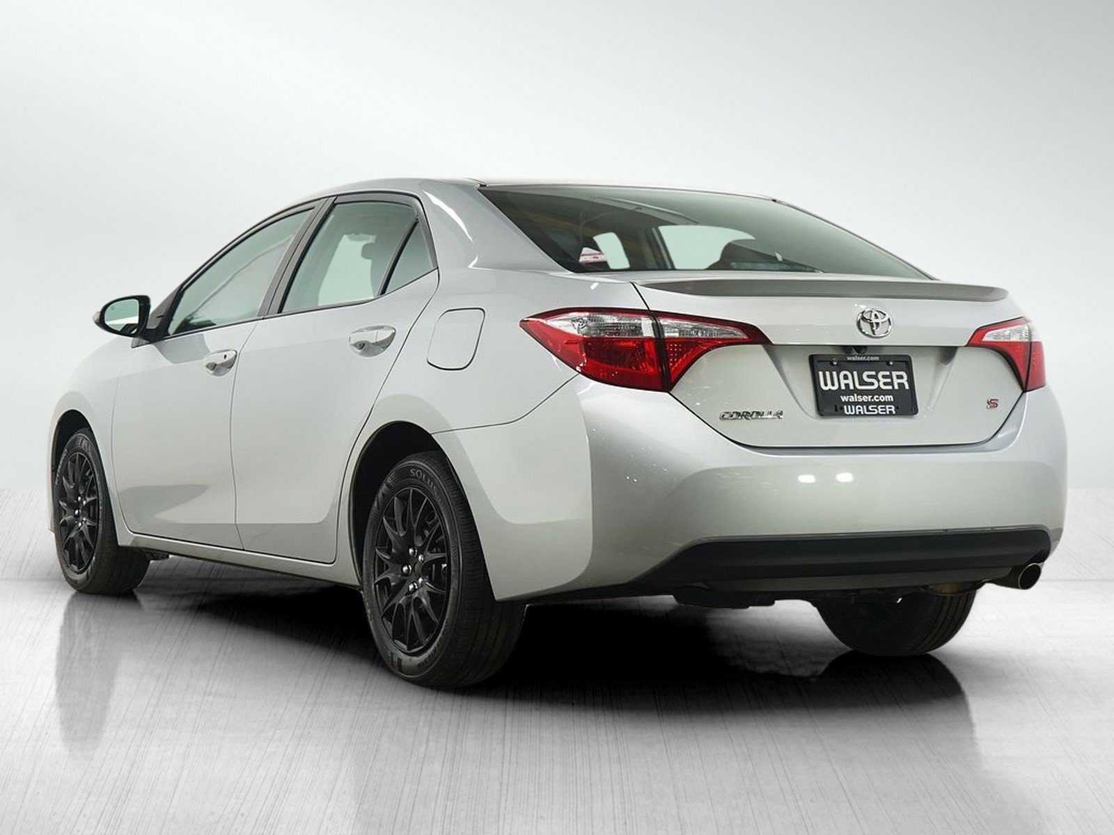 Used 2014 Toyota Corolla S image 3