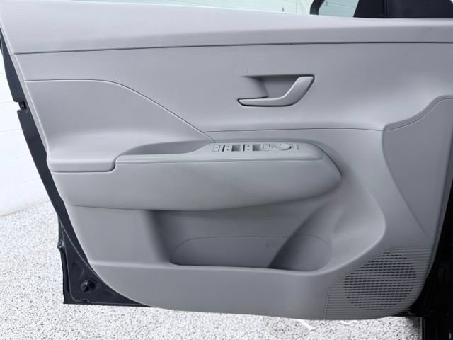Used 2025 Hyundai Kona SEL AWD/4WD image 15