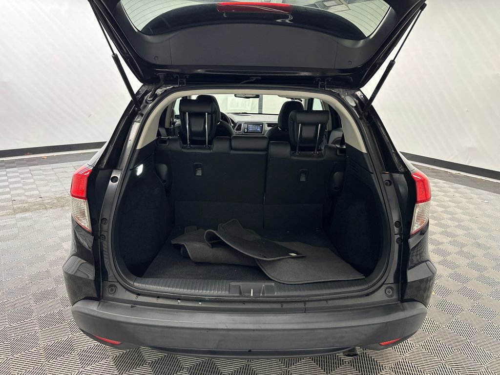 Used 2021 Honda HR-V EX-L image 18