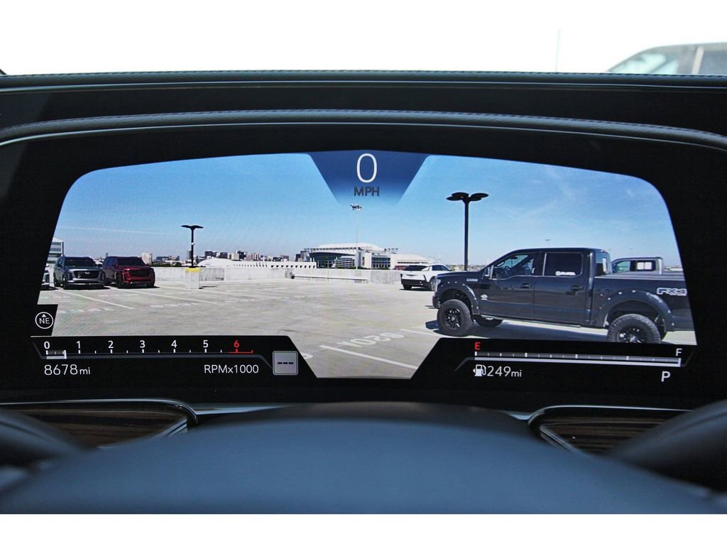 Used 2024 Cadillac Escalade Luxury image 14