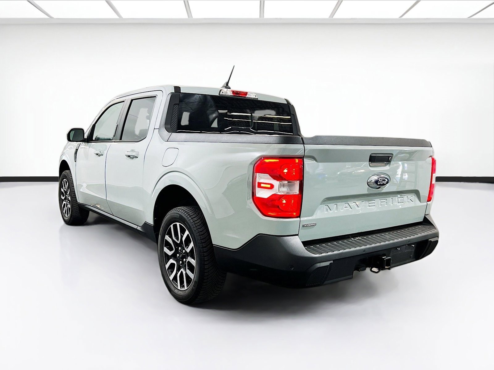 Used 2023 Ford Maverick Lariat w/ Lariat Luxury Package image 6