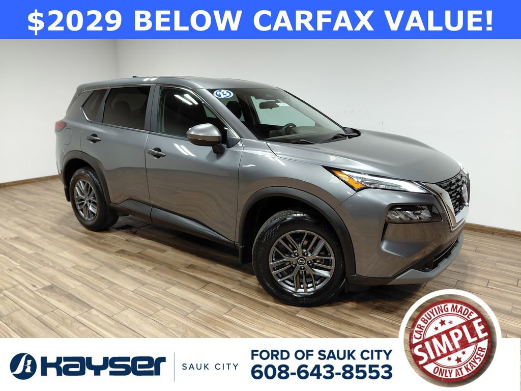 Used 2023 Nissan Rogue S image 1