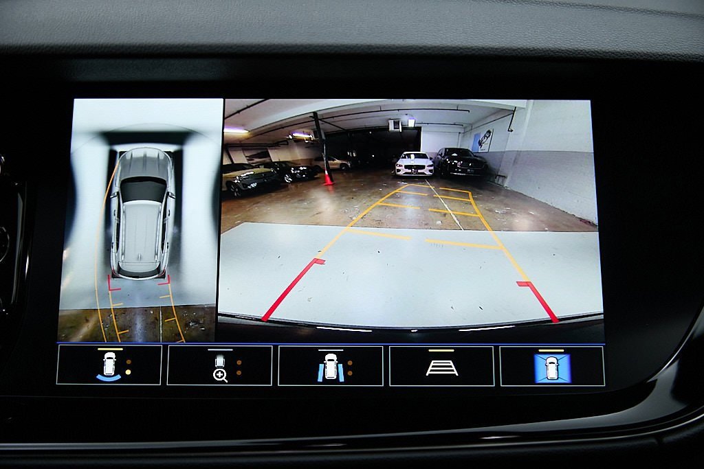 Used 2023 Buick Envision Avenir image 31