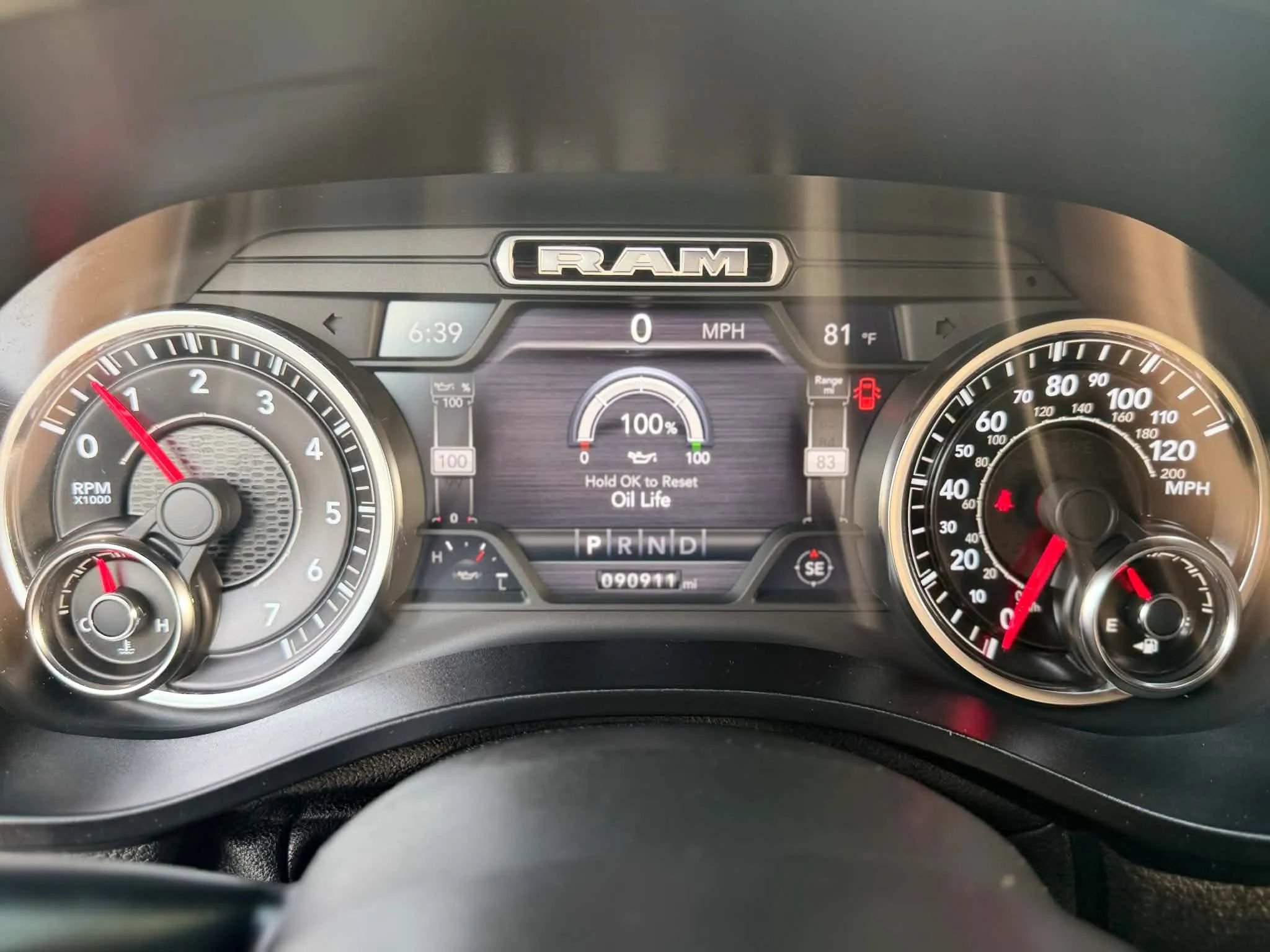 Used 2019 RAM 1500 Big Horn AWD/4WD image 13