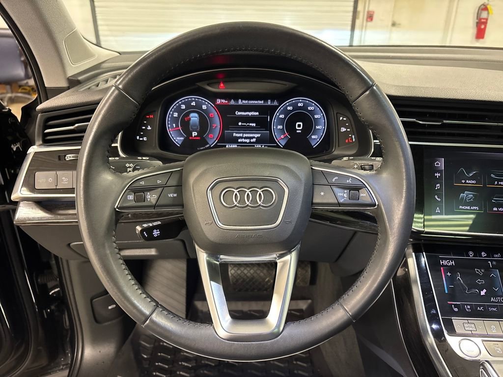Used 2020 Audi Q7 3.0T Premium Plus w/ Premium Plus Package image 32
