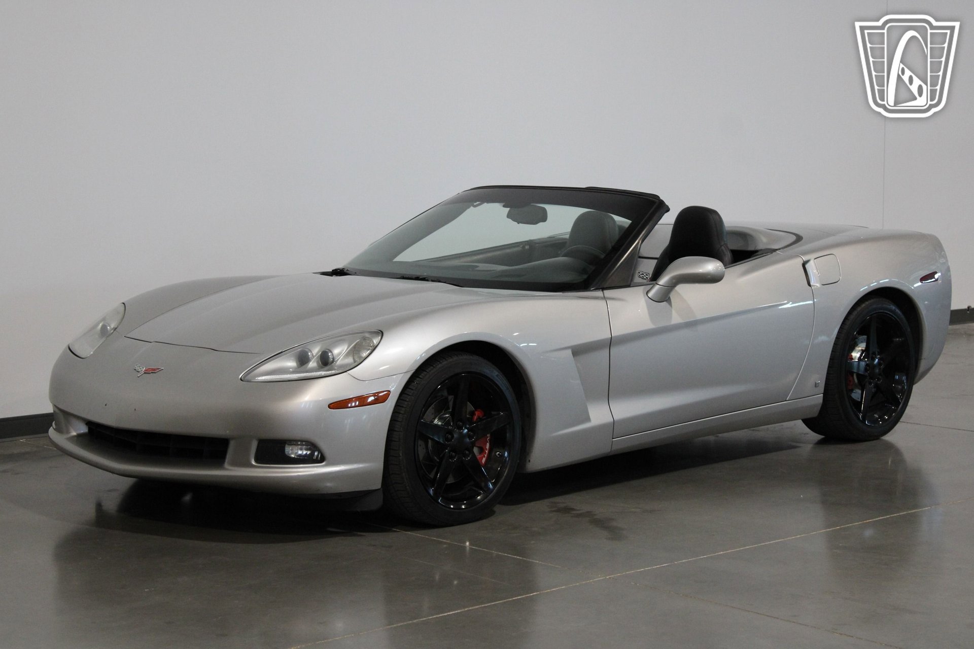 Used 2005 Chevrolet Corvette w/ Preferred Equipment Group RWD image 25