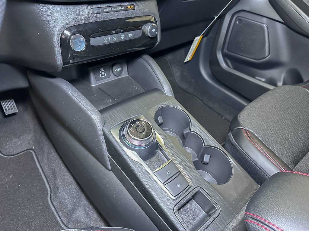 New 2026 Ford Escape ST-Line w/ Tech Pack #1 image 30