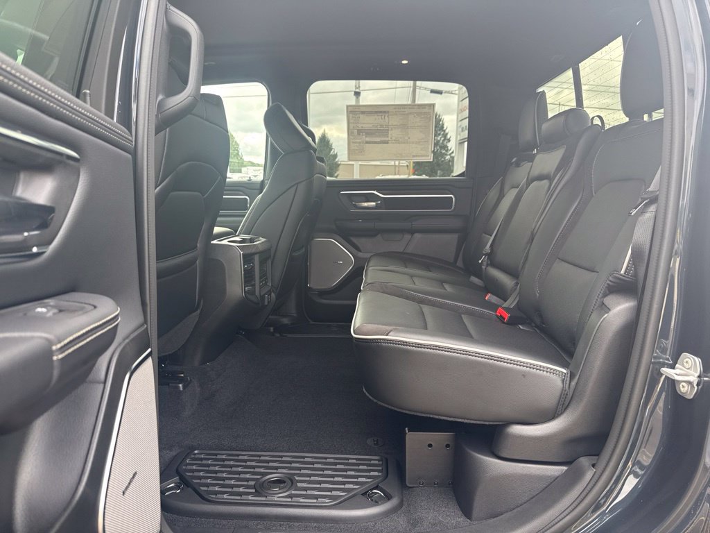 New 2027 RAM 1500 Laramie AWD/4WD image 16