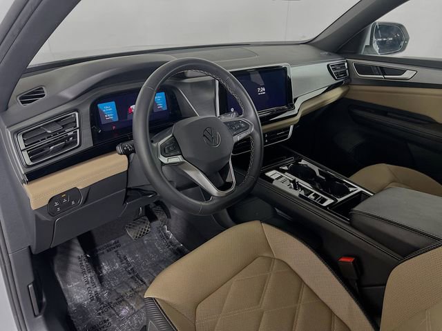 Used 2024 Volkswagen Atlas Cross Sport SE FWD image 11