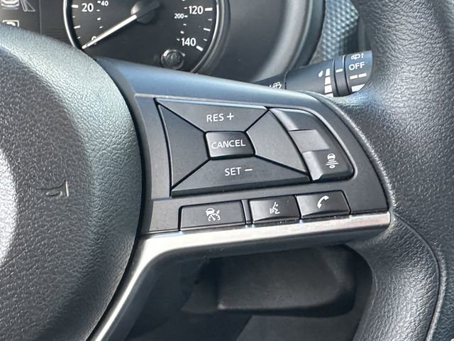 Certified 2024 Nissan Kicks SV image 24