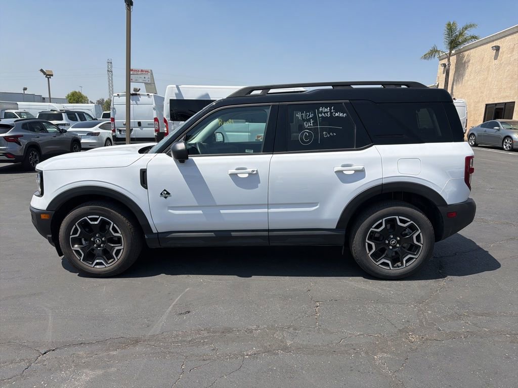 Used 2025 Ford Bronco Sport Outer Banks w/ Outer Banks Tech Package+ image 2
