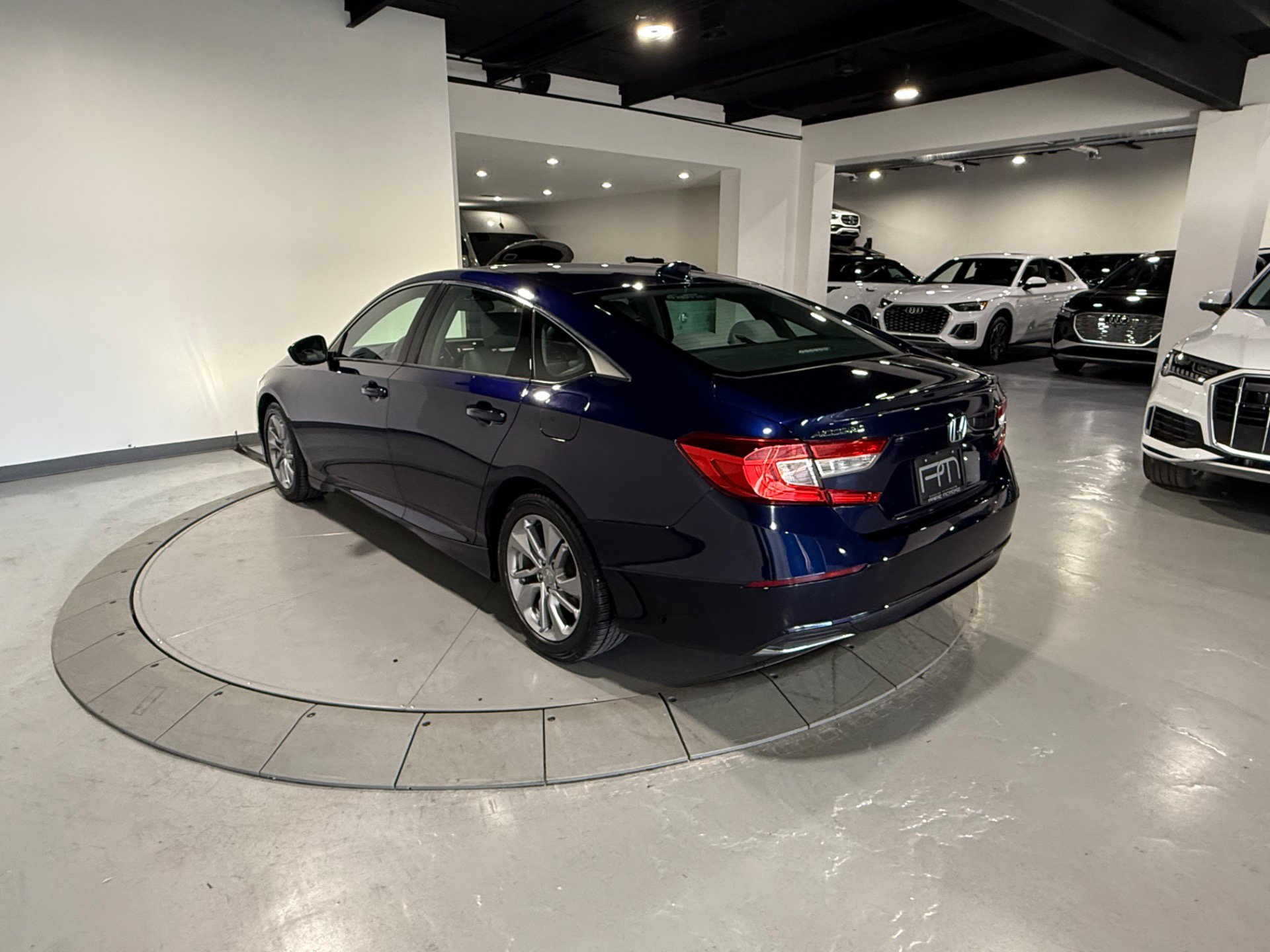 Used 2018 Honda Accord LX image 7