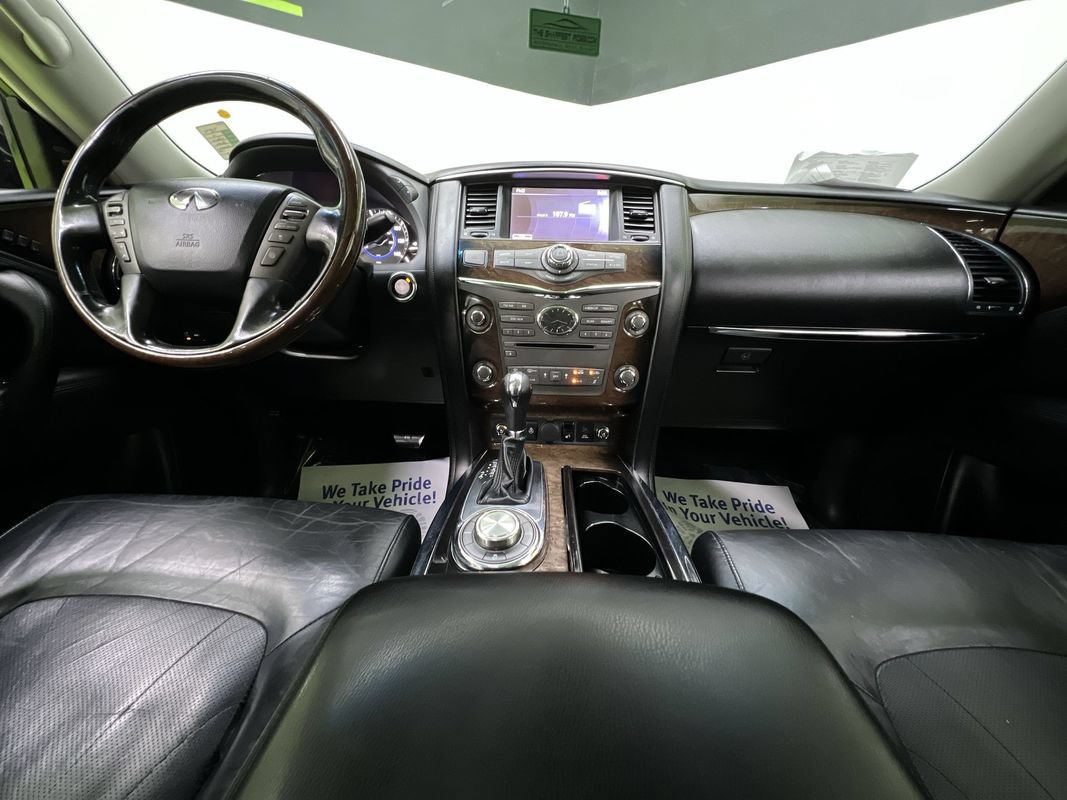 Used 2013 INFINITI QX56 4WD w/ Deluxe Touring Pkg image 17