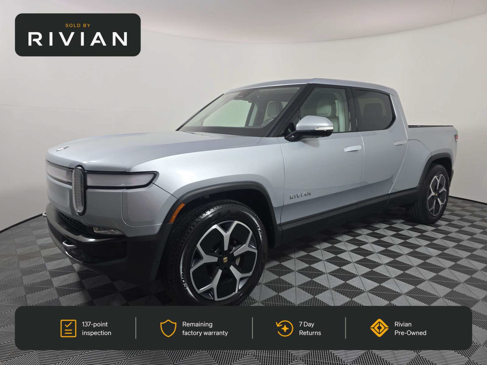 Used 2024 Rivian R1T Adventure Dual AWD/4WD image 1