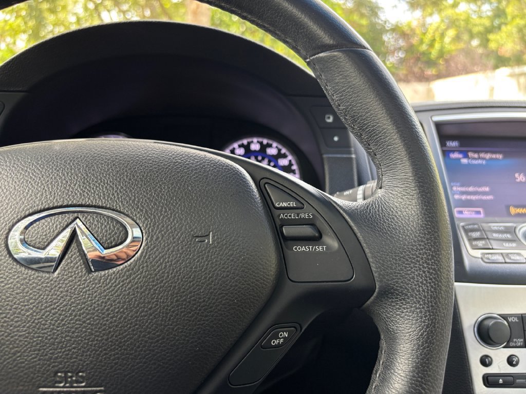 Used 2014 INFINITI Q60 Journey w/ Premium Package RWD image 22