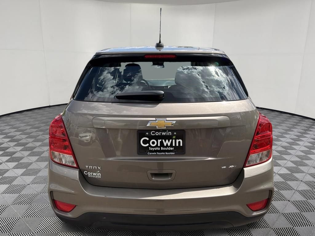 Used 2020 Chevrolet Trax LS FWD image 6