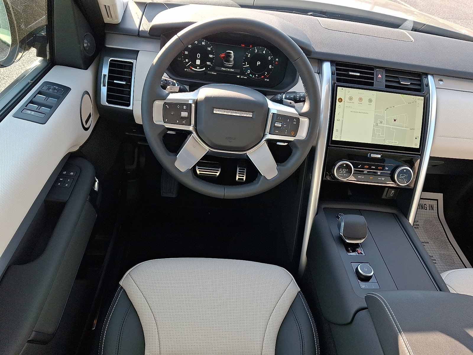 New 2026 Land Rover Discovery Dynamic SE AWD/4WD image 11