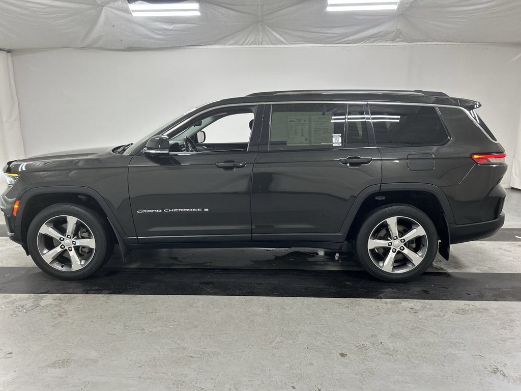 Used 2022 Jeep Grand Cherokee L Limited AWD/4WD image 6