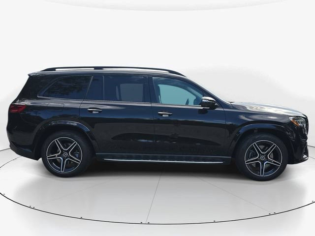Used 2026 Mercedes-Benz GLS 450 4MATIC w/ Pinnacle Trim Package image 4