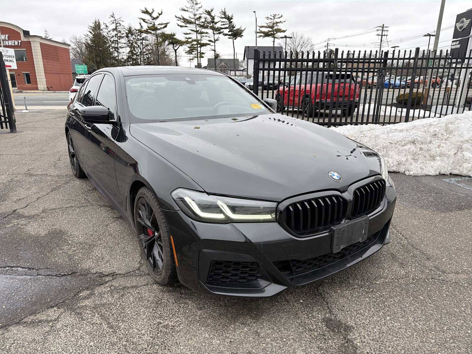 Certified 2023 BMW 540i xDrive w/ M Sport Package image 2