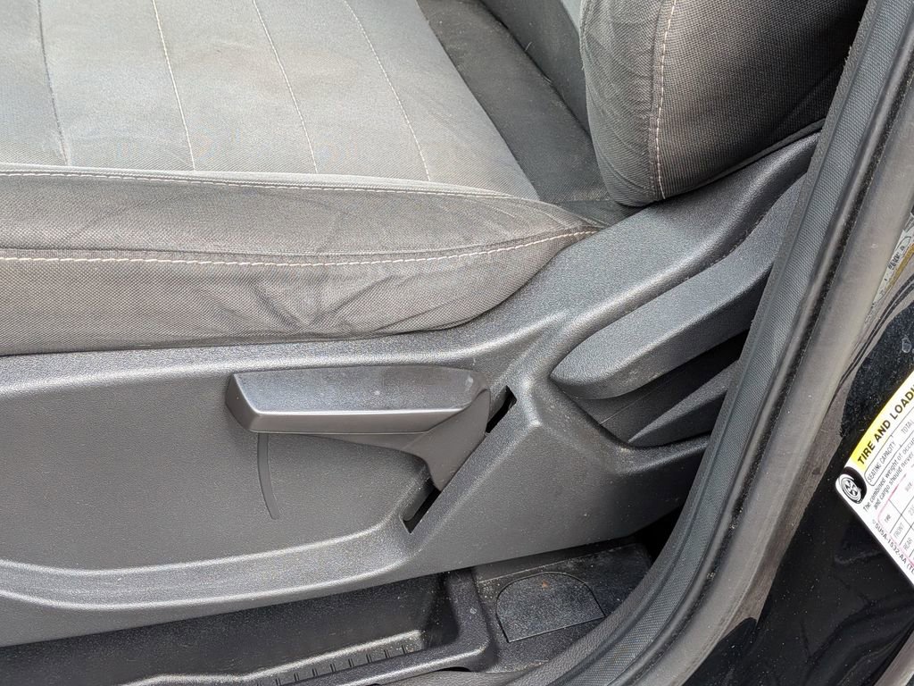 Used 2017 Ford Escape S image 10