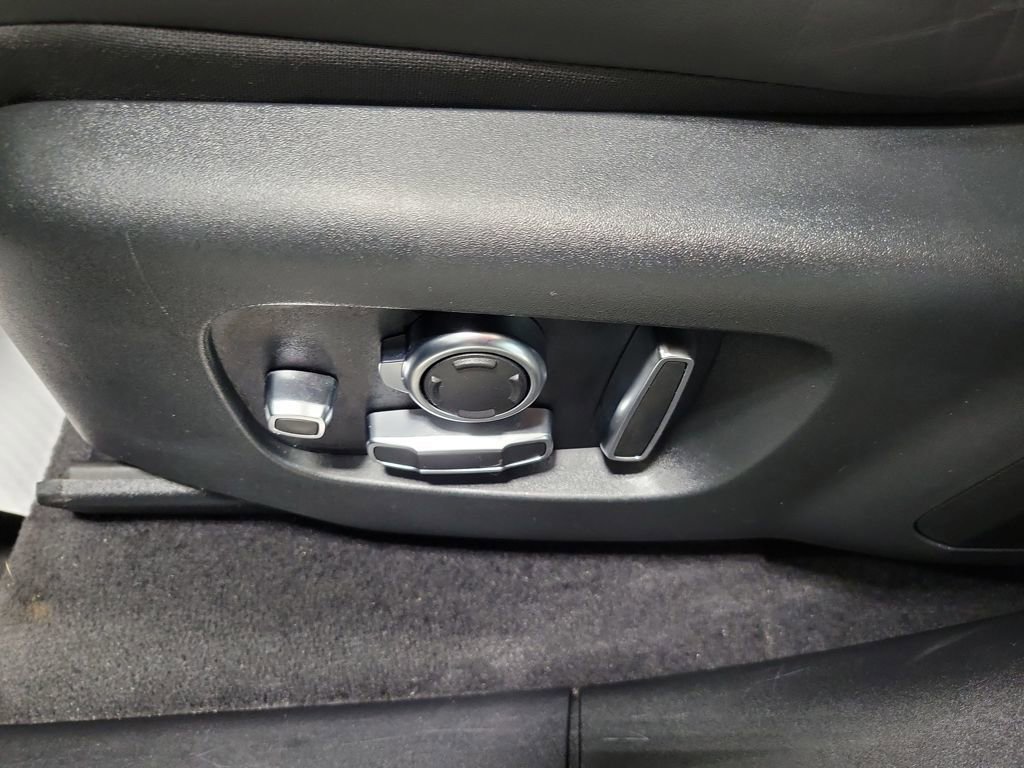 Used 2024 Land Rover Range Rover Velar Dynamic HSE image 34