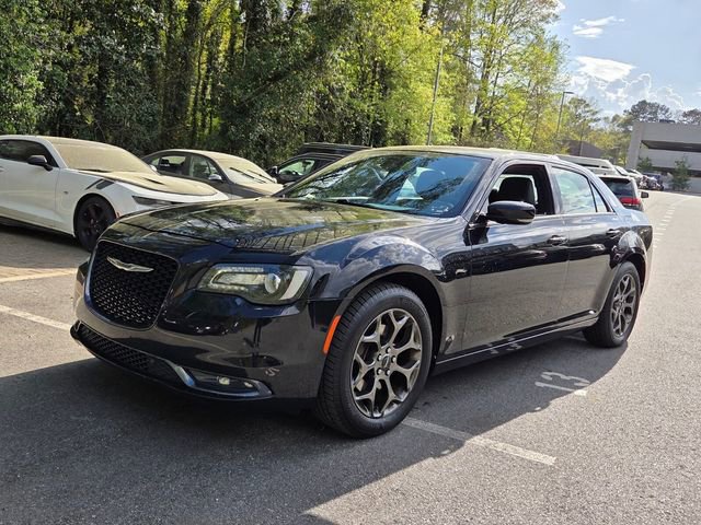 Used 2018 Chrysler 300 S w/ 300S Premium Group image 3