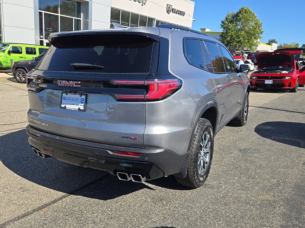 Used 2025 GMC Acadia AT4 w/ Luxury Package AWD/4WD image 6