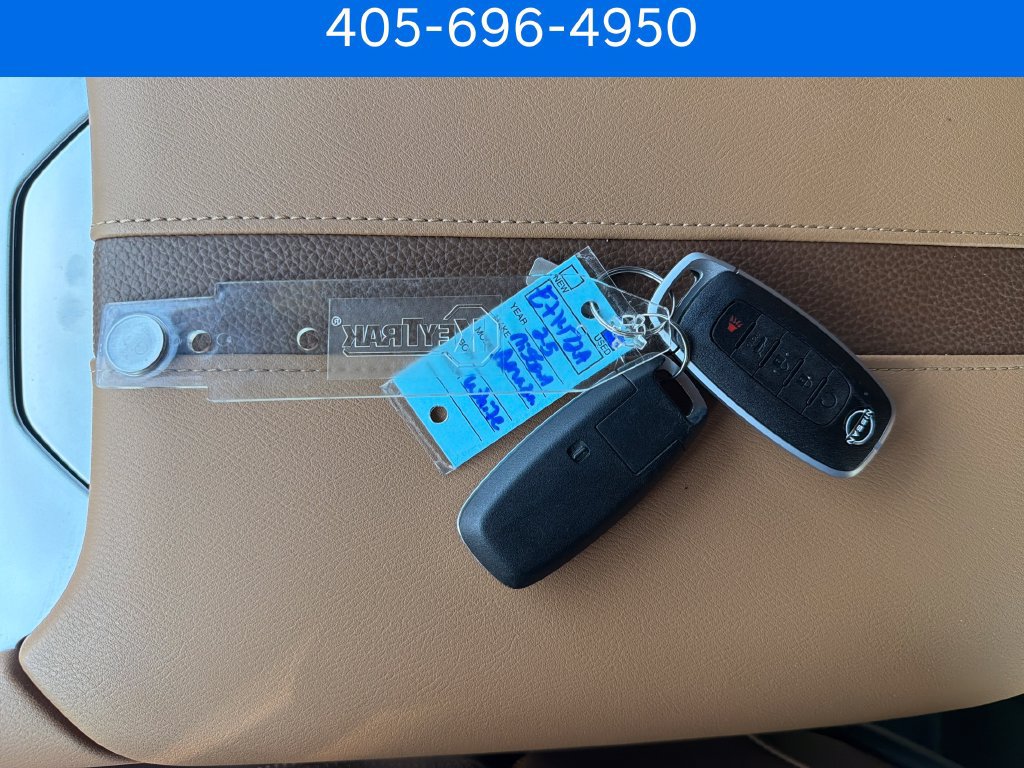 Used 2025 Nissan Armada Platinum Reserve AWD/4WD image 36