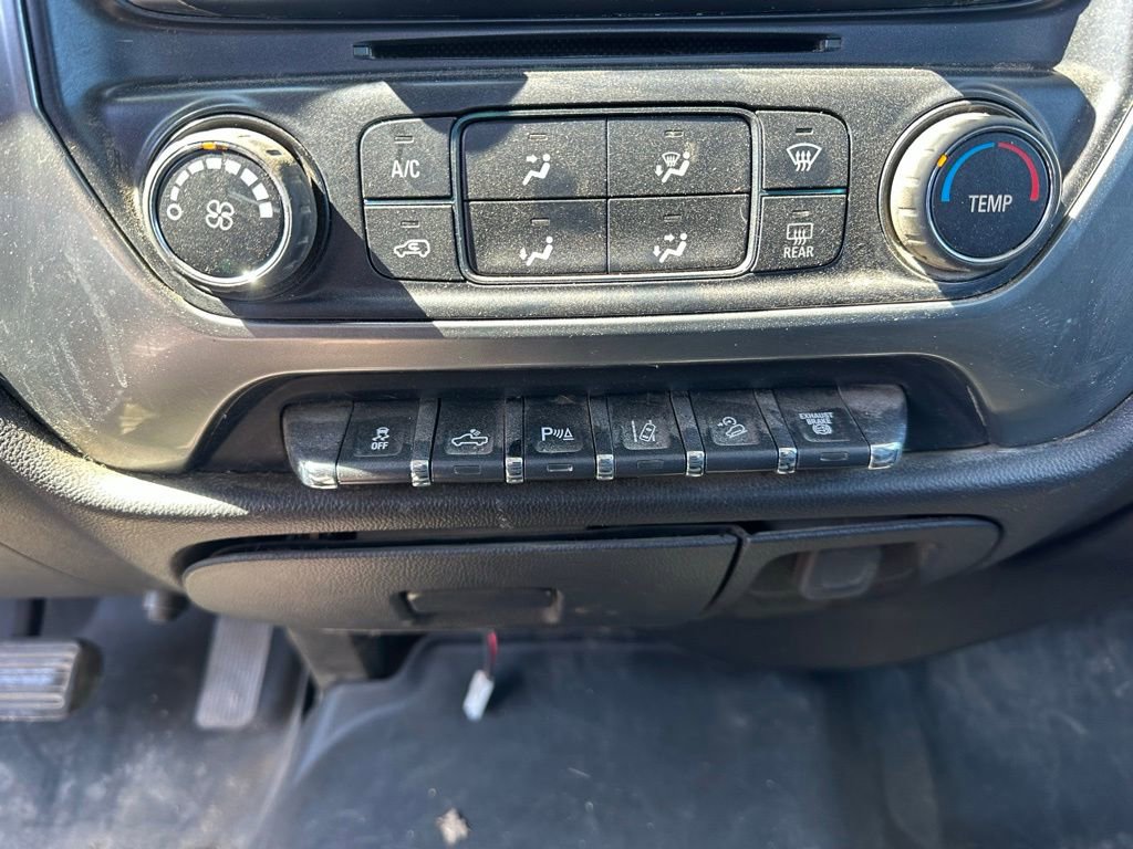 Used 2016 Chevrolet Silverado 2500 LT w/ LT Convenience Package AWD/4WD image 19