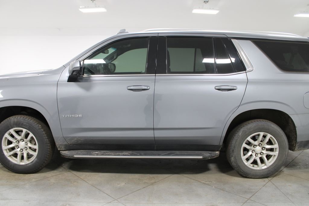 Used 2022 Chevrolet Tahoe LT w/ Luxury Package image 6