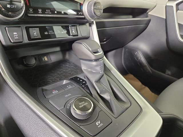 Used 2025 Toyota RAV4 XLE Premium w/ Weather Package image 26