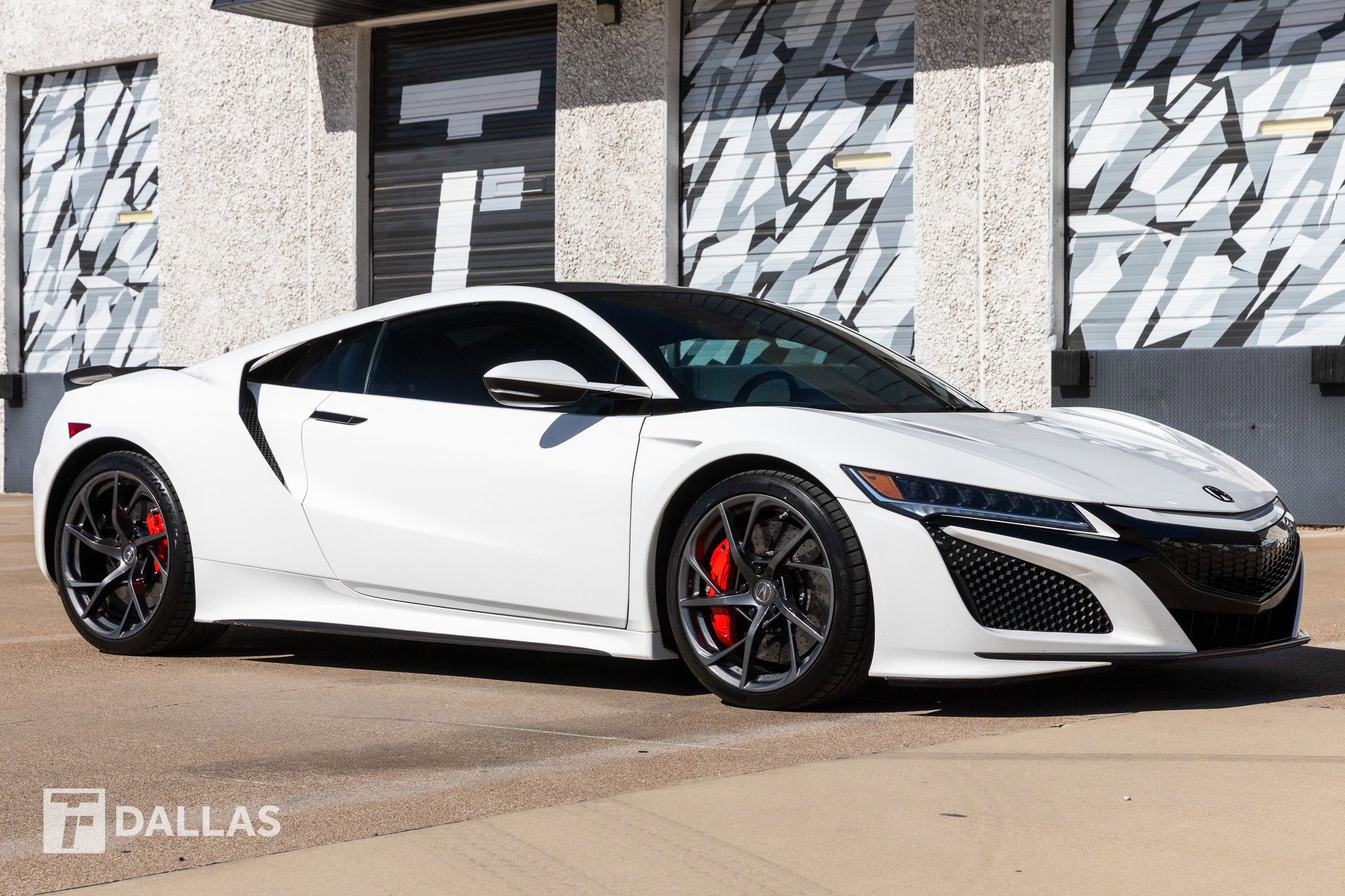 Used 2017 Acura NSX image 19