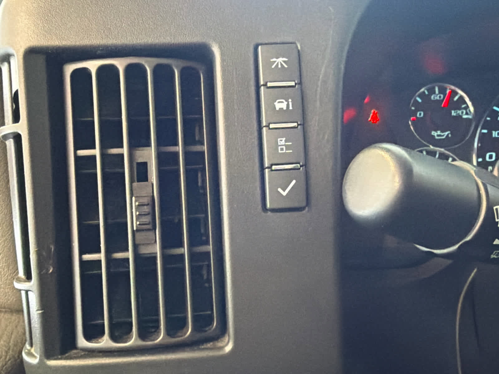 Used 2023 Chevrolet Express 3500 LS image 34