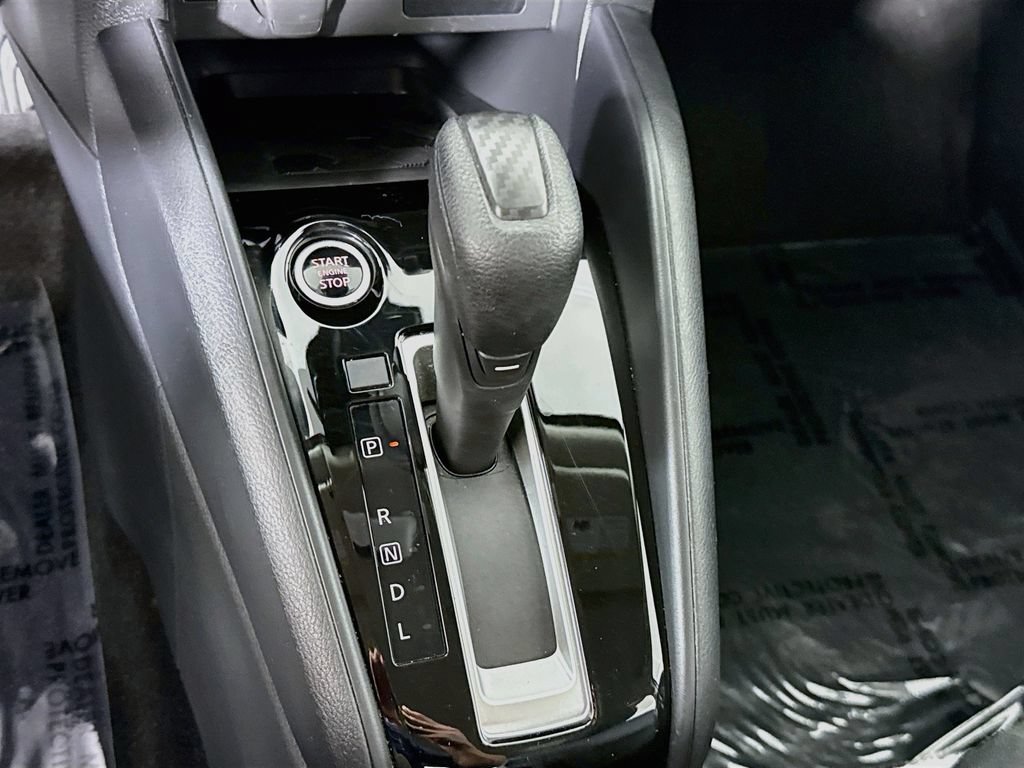 Certified 2025 Nissan Versa SV w/ Trunk Package FWD image 10