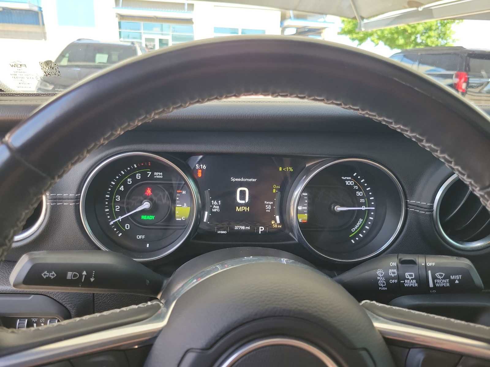 Used 2022 Jeep Wrangler Unlimited Sahara AWD/4WD image 22