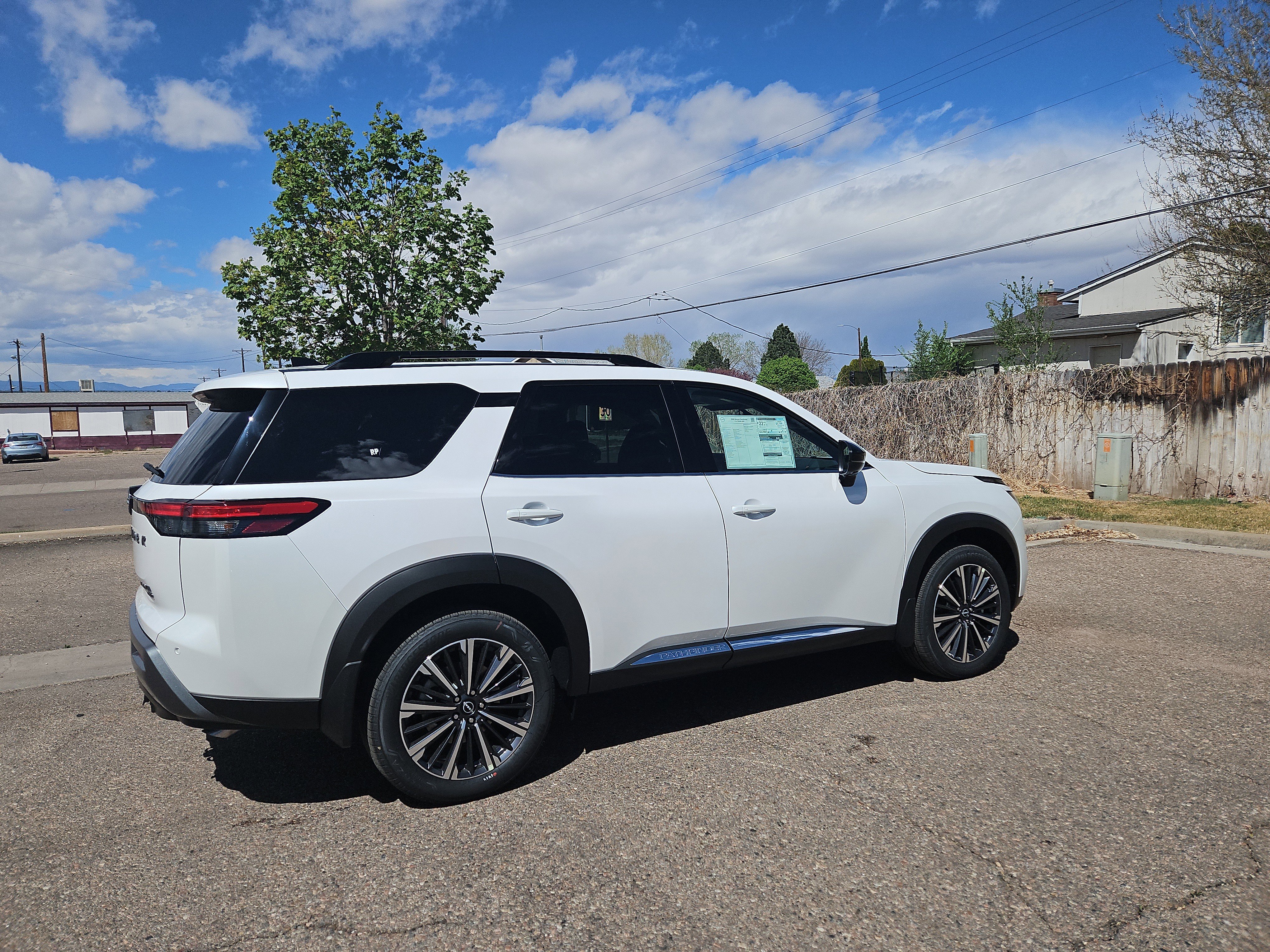 New 2026 Nissan Pathfinder Platinum AWD/4WD image 3